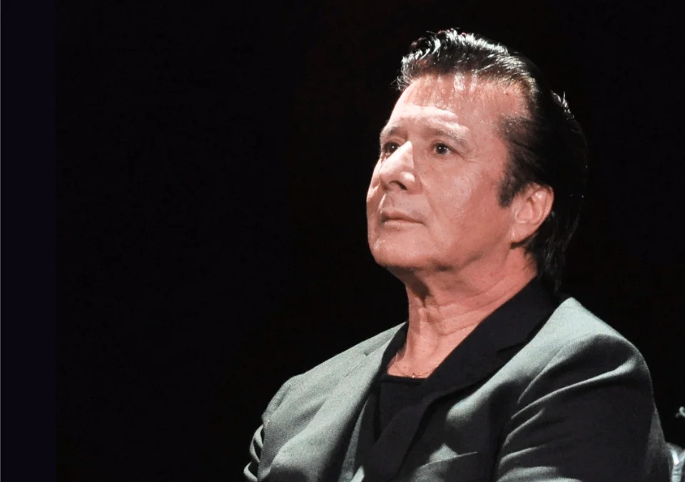 Steve Perry net worth feature image with portrait