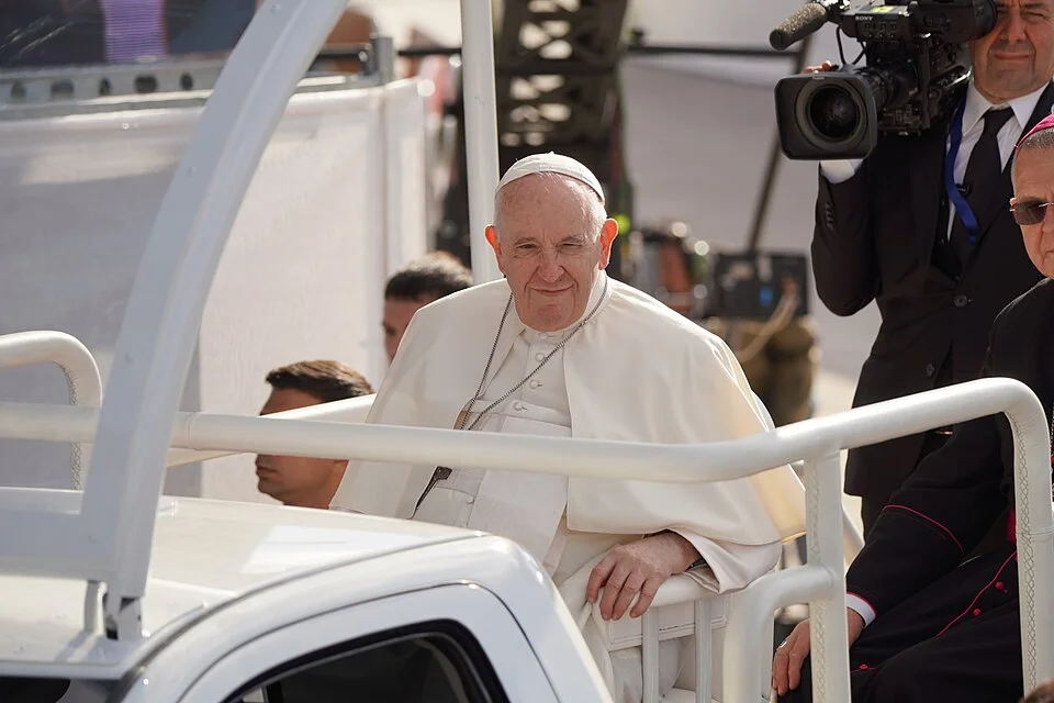 Pope Francis net worth context, the late pope riding the popemobile during an official visit